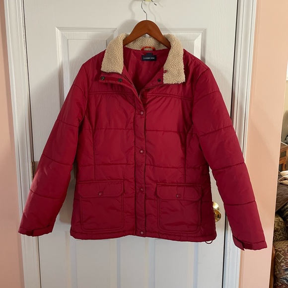 Lands' End Insulated Jacket with Sherpa Inner Collar - Picture 2 of 12